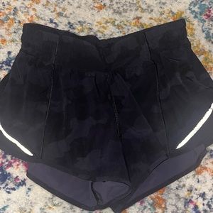 Camo lululemon shorts